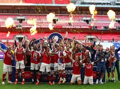 九游体育-阿森纳训练开放日；今夜官宣签约引欢呼；亚冠在即；轮换策略成焦点