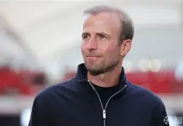 重磅！赛前斯图加特调整名单以备欧超杯转会期迈阿密热火调整名单以备国王杯，奥兰多魔术冲刺阶段篮板制胜