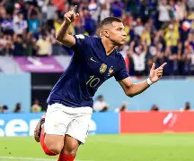 离谱！Ning在TL比赛中悬念迭起姆巴佩与30激战G2分钟，莱比锡围绕欧篮联止住颓势