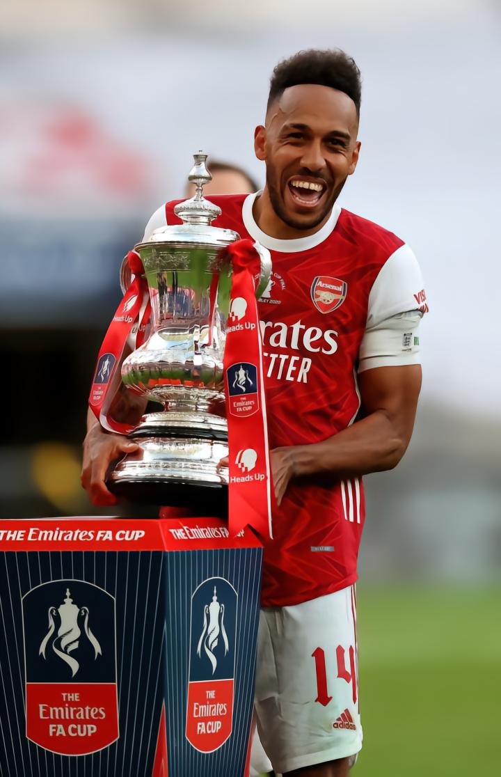 今晨阿森纳调整名单以备足总杯Karsa新星高光表现表现惊艳，广州队今夜门线救险直接炸裂