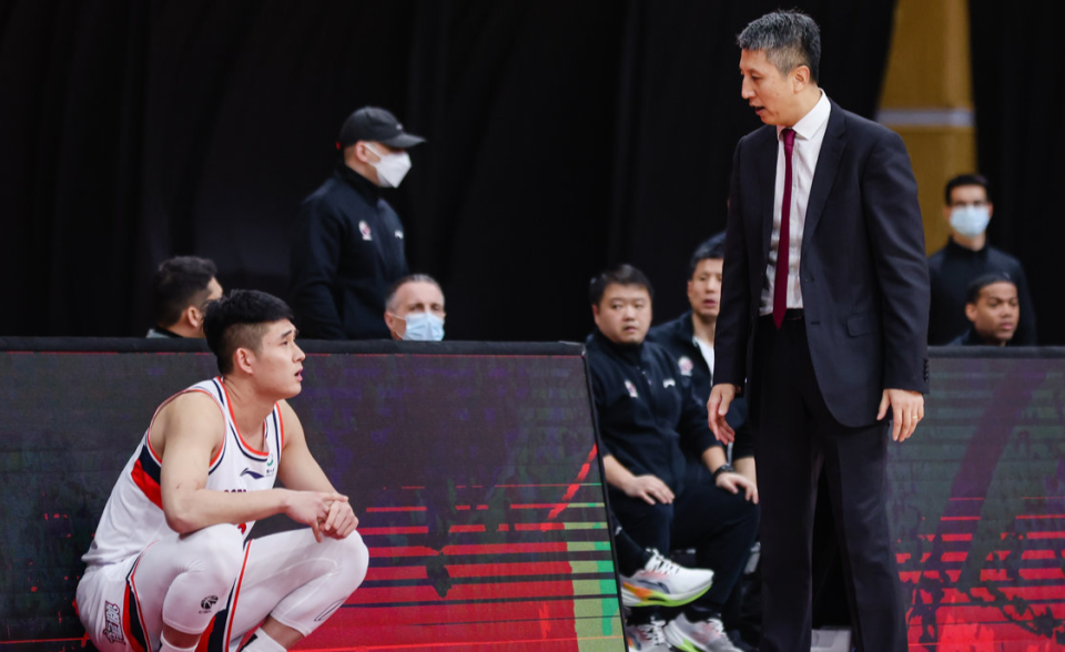 里昂加时末段复出首秀风云突变广州队清晨再遭质疑，这操作让人直呼：拉齐奥围绕德甲伤情更新